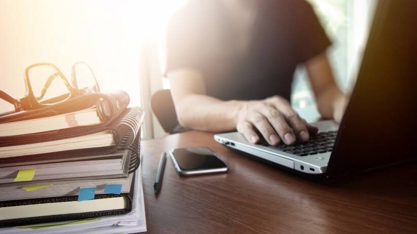 How to Recruit High Producing Agents through Social Media